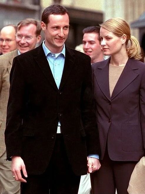 媒体：爱泼斯坦案永远查不完 无人被追问风向却变了