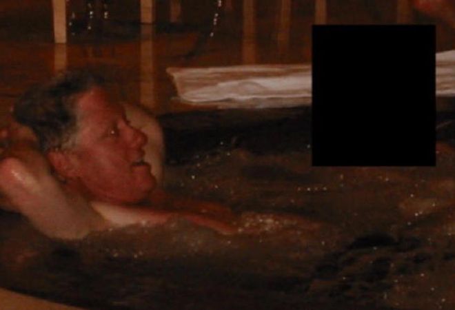 克林顿将就爱泼斯坦案出庭作证 在美国历史上极为罕见